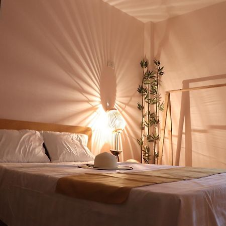 Hola Homestay Ханой Екстер'єр фото